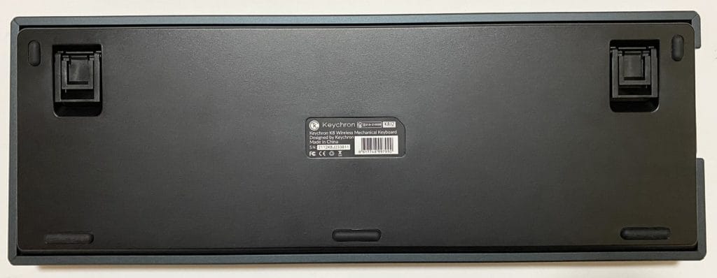 Keychron K8 背面