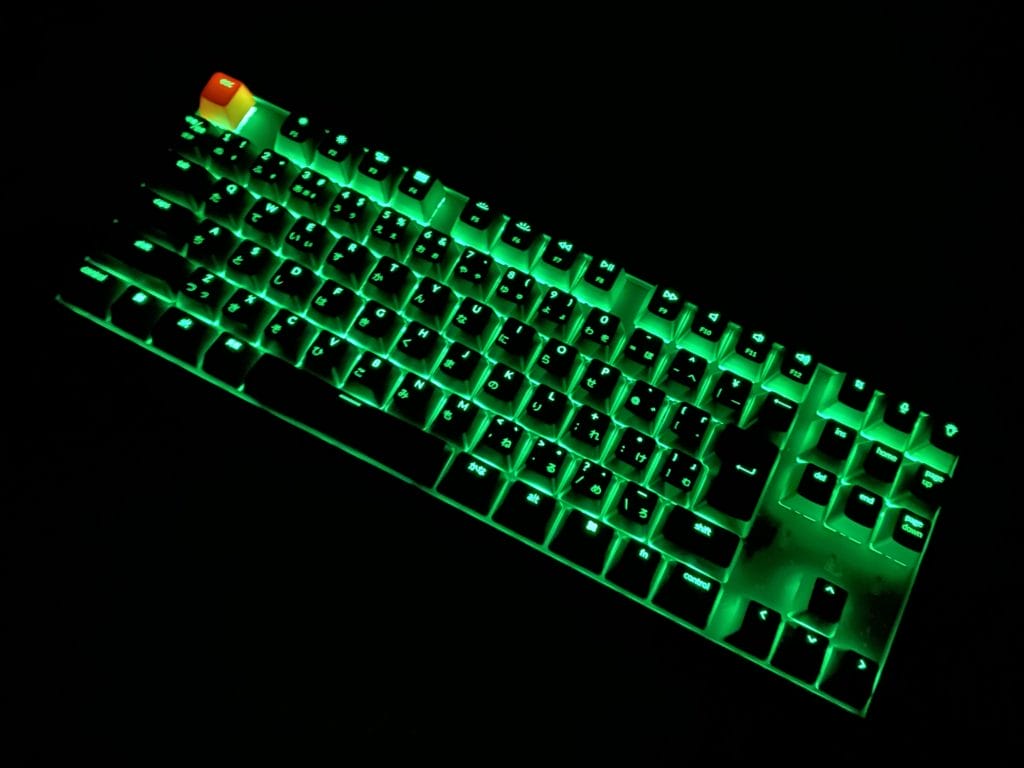 Keychron K8 LED 暗所